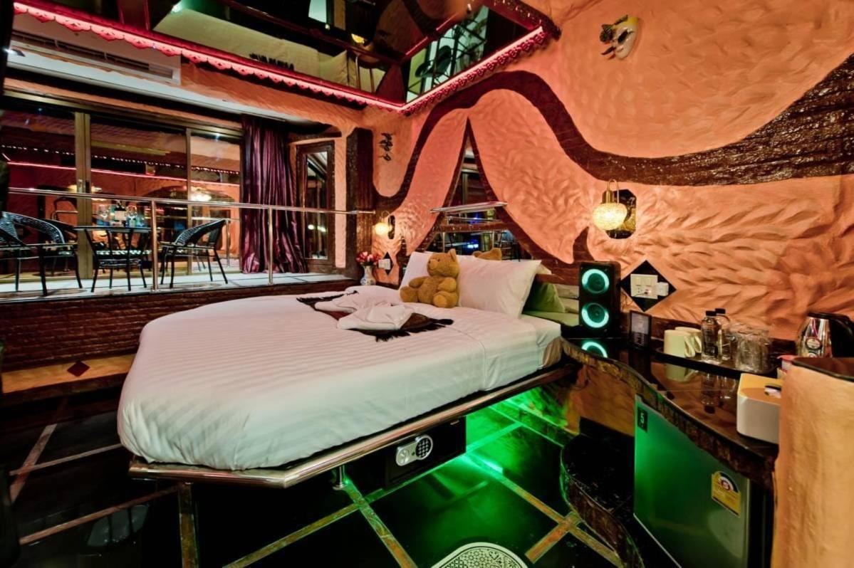 Penthouse 3* Pattaya